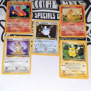 Lot of 5 Pokémon cards. Pikachu, Charmander, Charmeleon, Wigglytuff  Meowth.